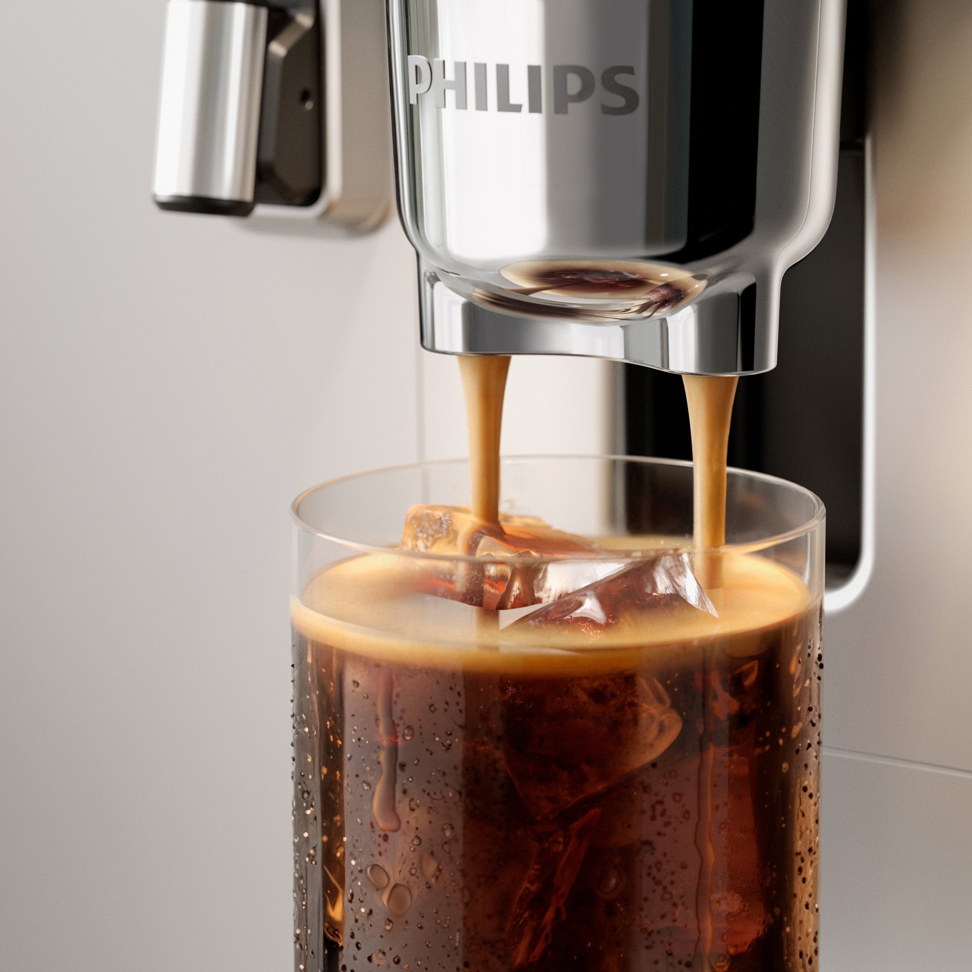 Philips Café Aromis 8000 — extraction espresso avec crema