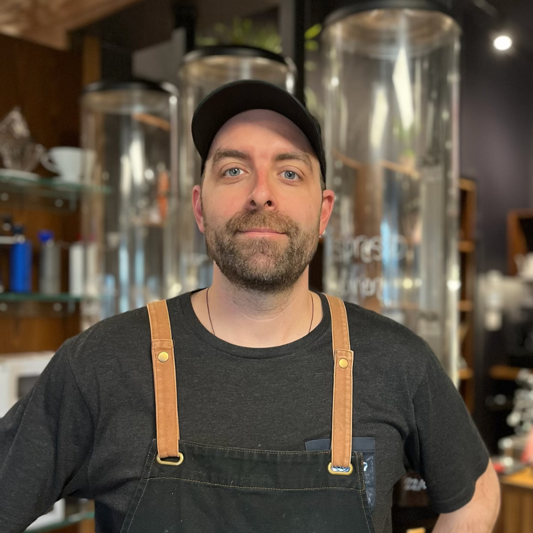 L'humain derrière la tasse, Marc Olivier ☕